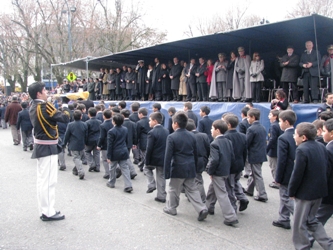 DESFILE